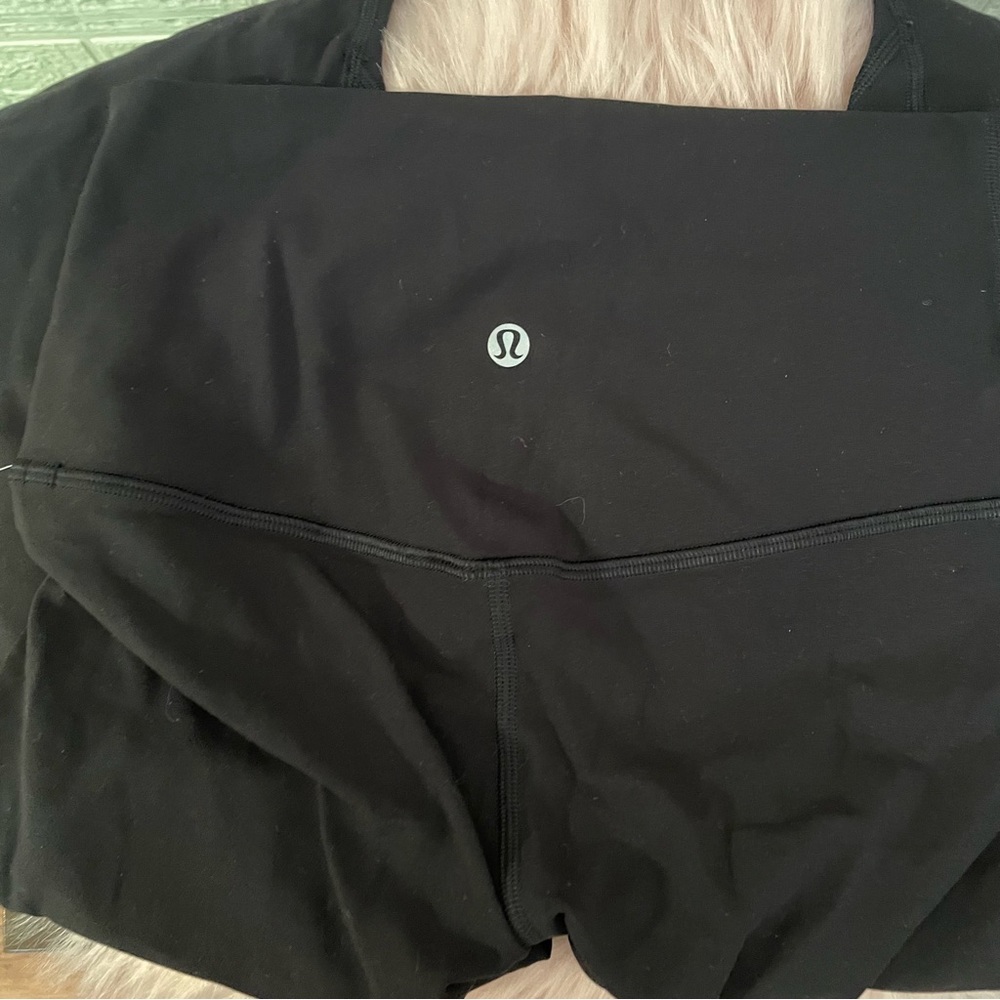 ✴️ NWT LULULEMON ALIGN CROP 21” INSEAM BLACK SIZE 4 | FIRM PRICE | - Picture 2 of 6
